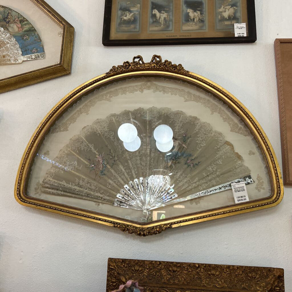 Mother Of Pearl Cherub Scene,silk Fan
