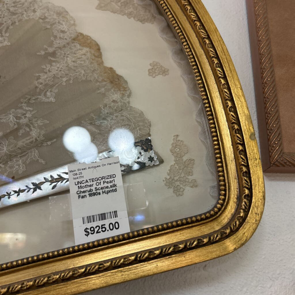Mother Of Pearl Cherub Scene,silk Fan
