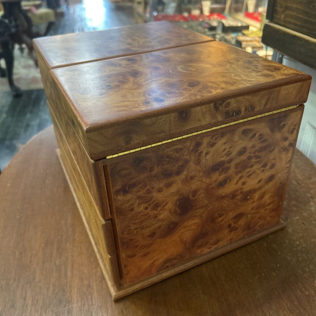 Watch Case Italian Burlwood