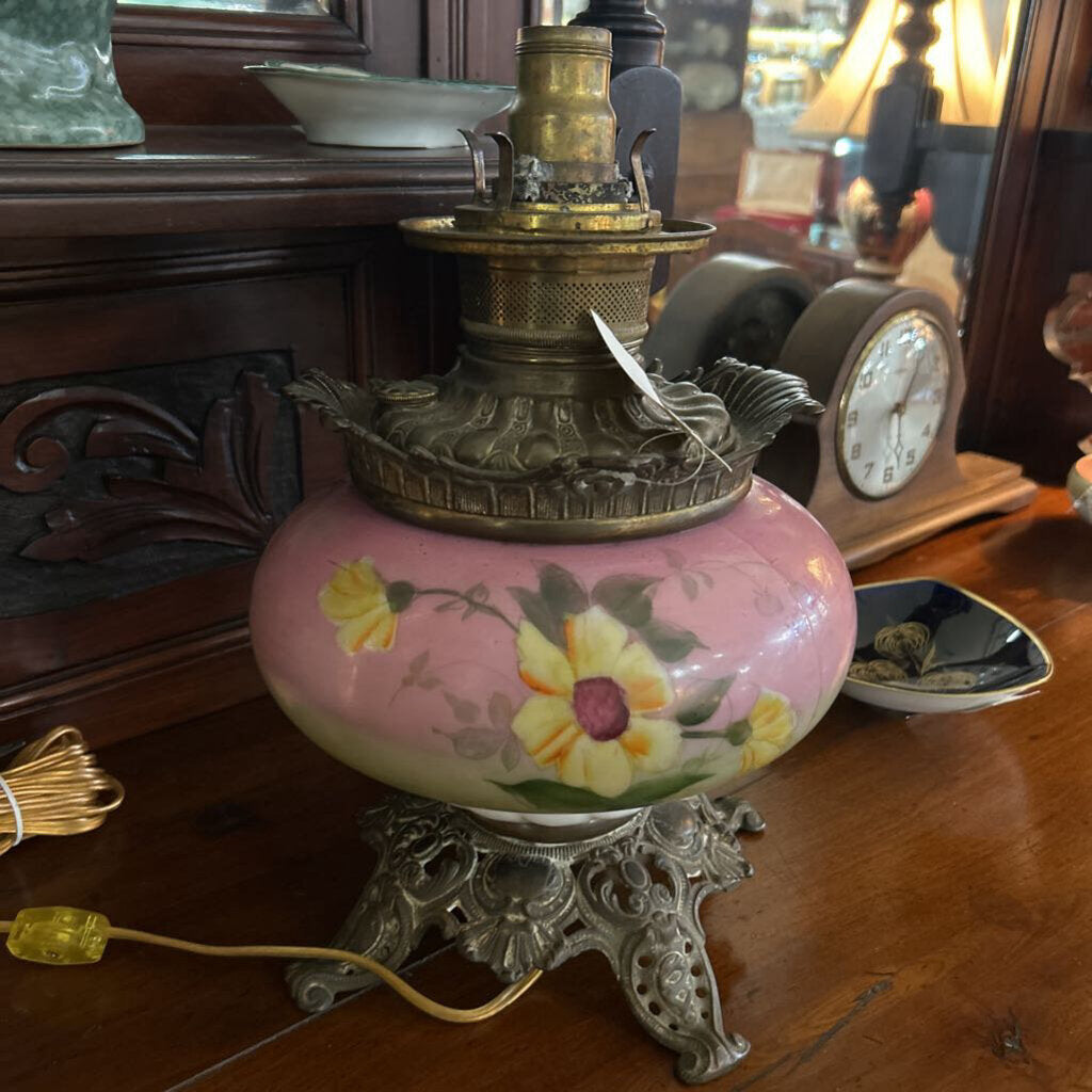 Lamp Oil/elec Vintage Lamp