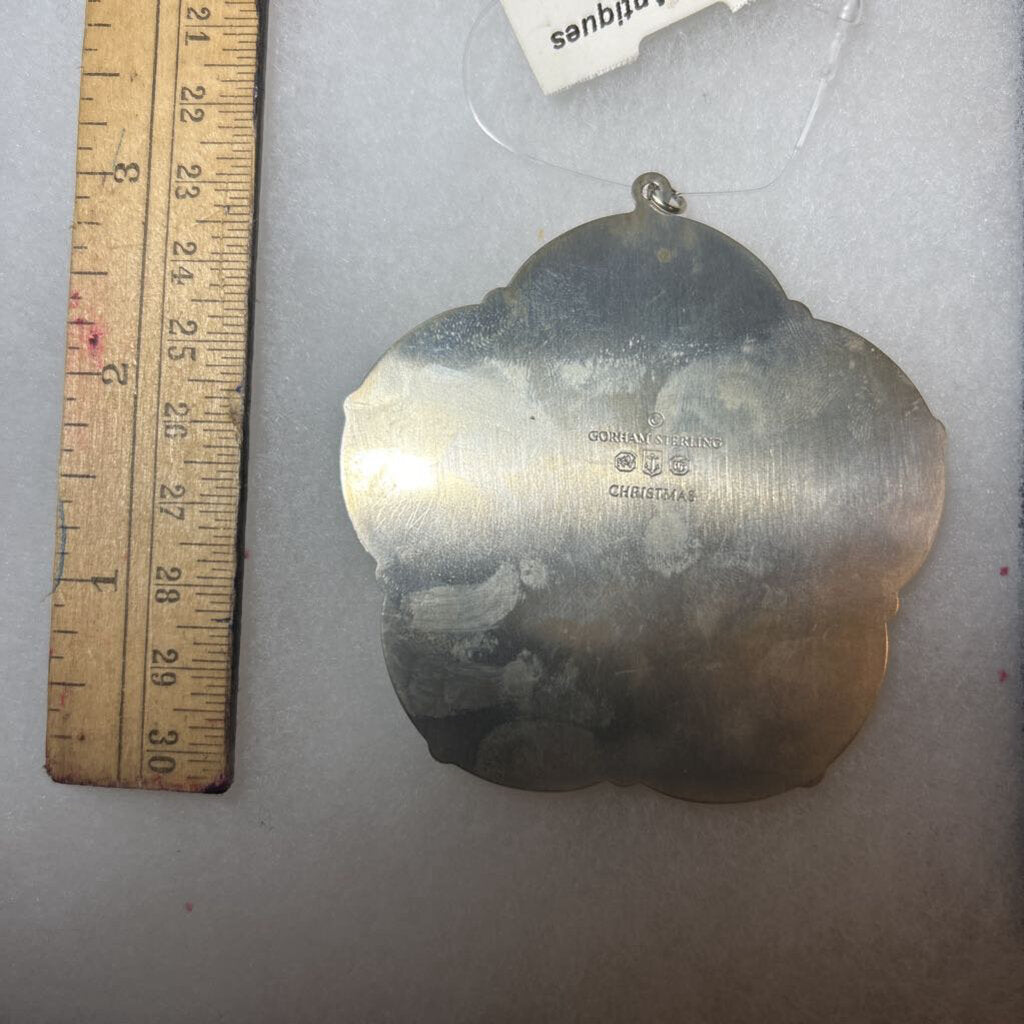 Rose Tiara Ornament