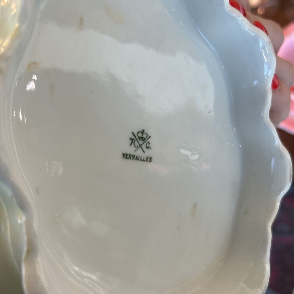 Versailles Covered Bowl Dish As Is