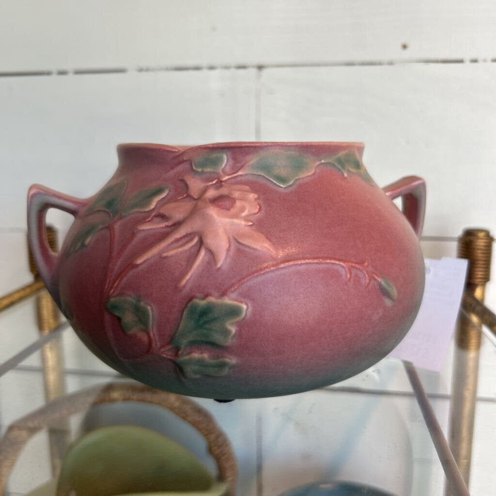 Roseville Pottery Columbine pink vase, c. 1941.