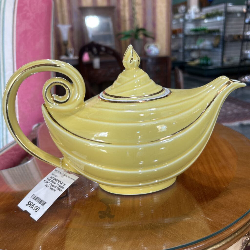Hall China "Alladin-style" Teapot 1930s-40s Yellow