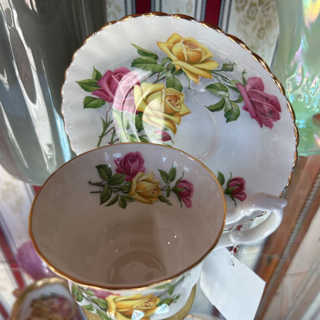 Vtg Royal Albert bone china teacup and saucer "pink yellow roses" England