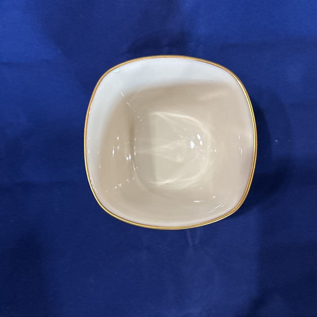 Lenox "Canterbury" 4.25" square candy bowl