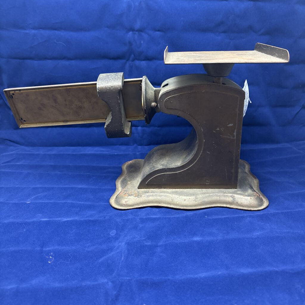 Vintage Pelouze Scale and Manufacturing Co. , Chicago Sliding Postal Scale; circa 1930-60