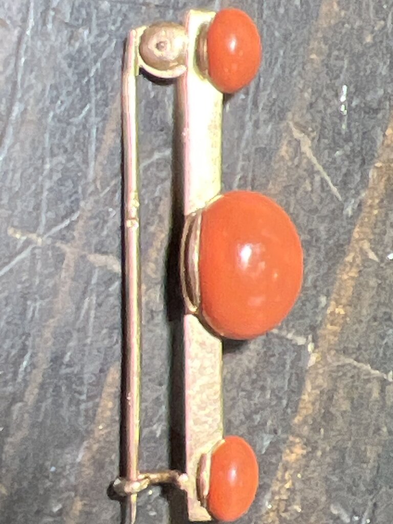 Natural Coral gold bar brooch