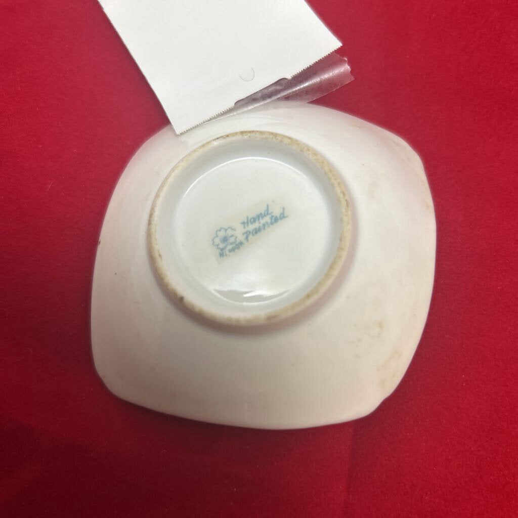 Antique Nippon Porcelain Nut Bowl, Apple Tree Scene.
