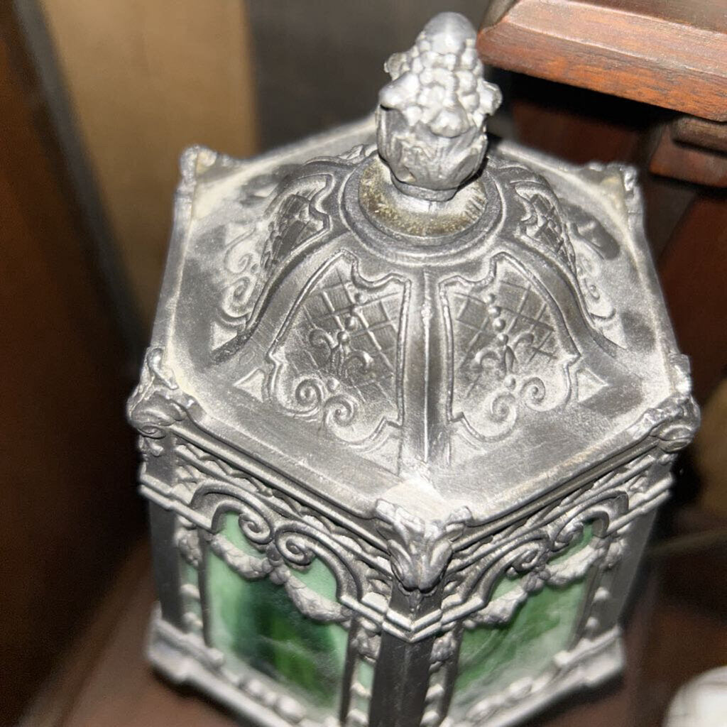 Gothic Revival 6-panel lamp