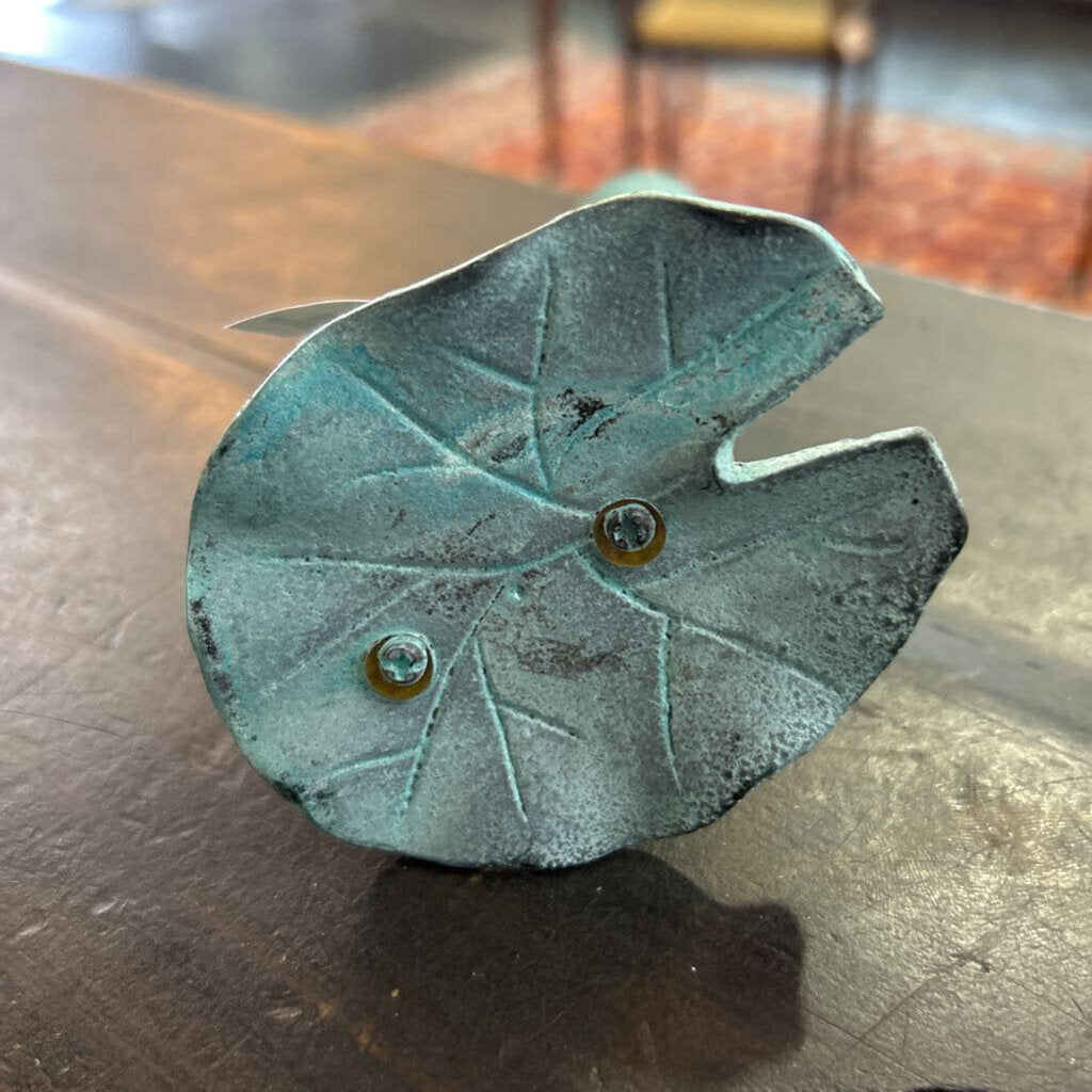 Vintage Brass Frog Lily Pad Candle Holder.