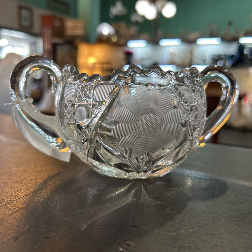 Vintage Flower Cut Glass Sugar Bowl.