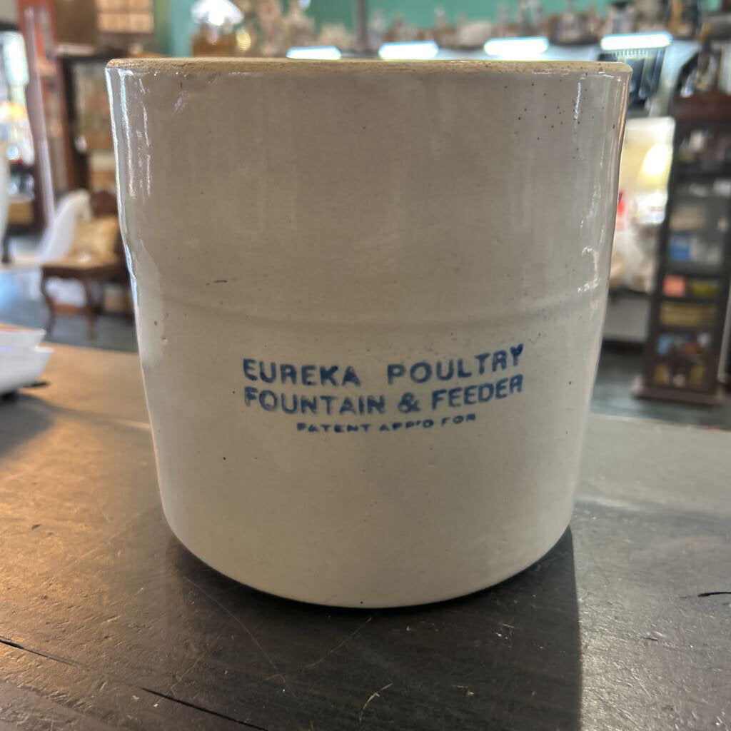 Eureka Poultry Fountain & Feeder, Stoneware.