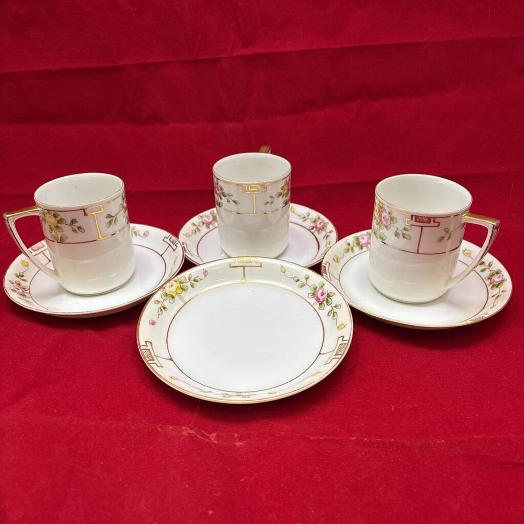 Antique Nippon Floral Gold Detail Teacup 3/Saucer 4.