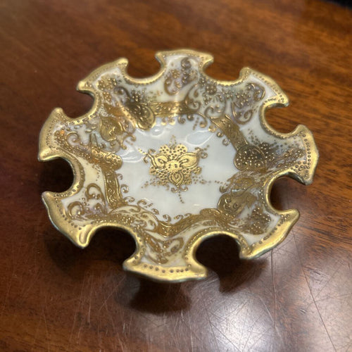 Antique Nippon Porcelain Nut/Salt Bowl Trinket Dish, Gold Detail.