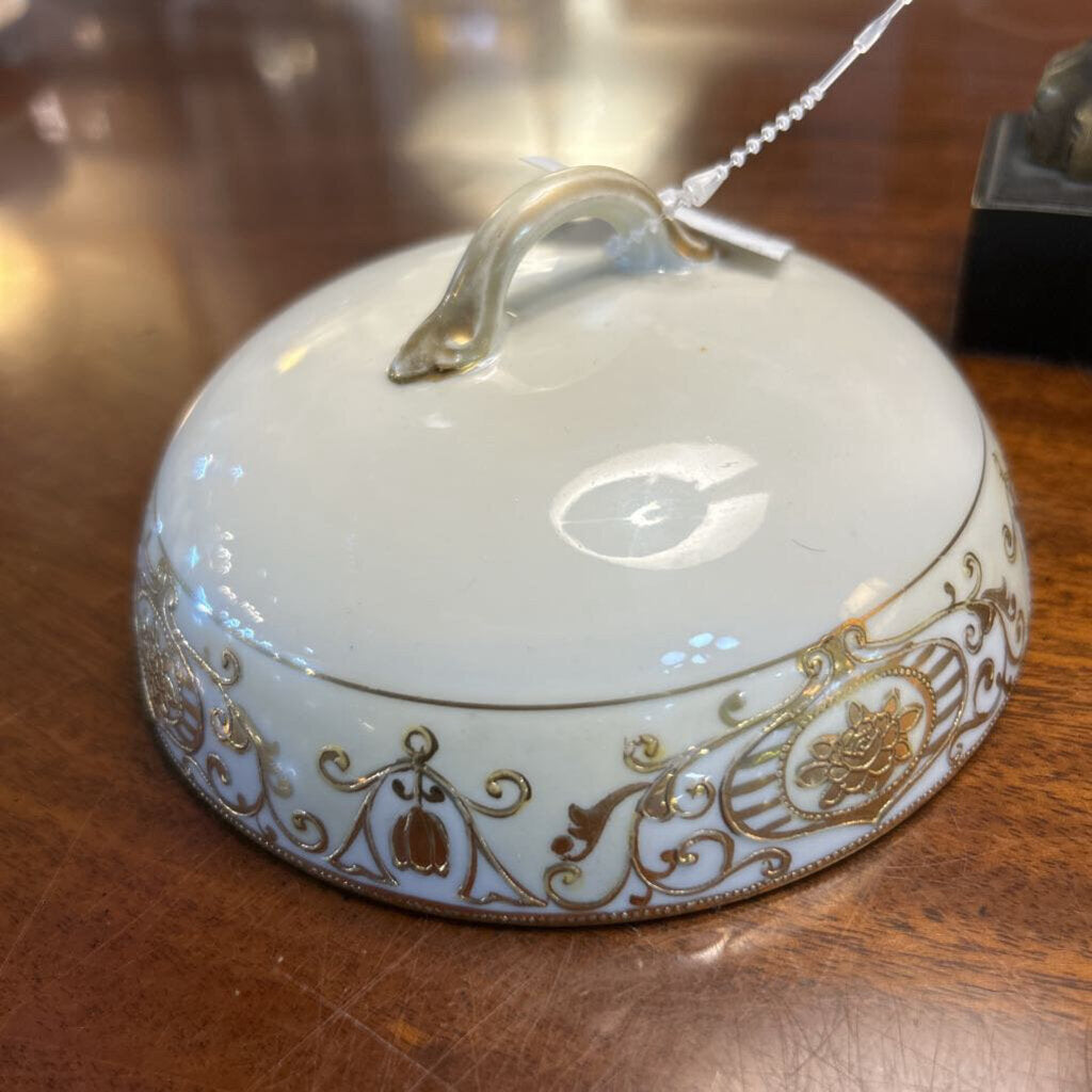 Noritake Butter Dish Lid Only, Gold Floral Detail.