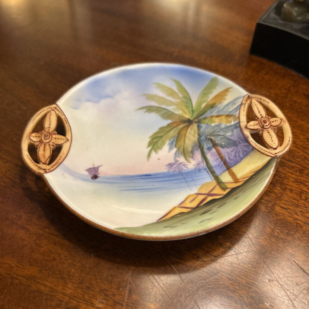 Bon-Bon dish