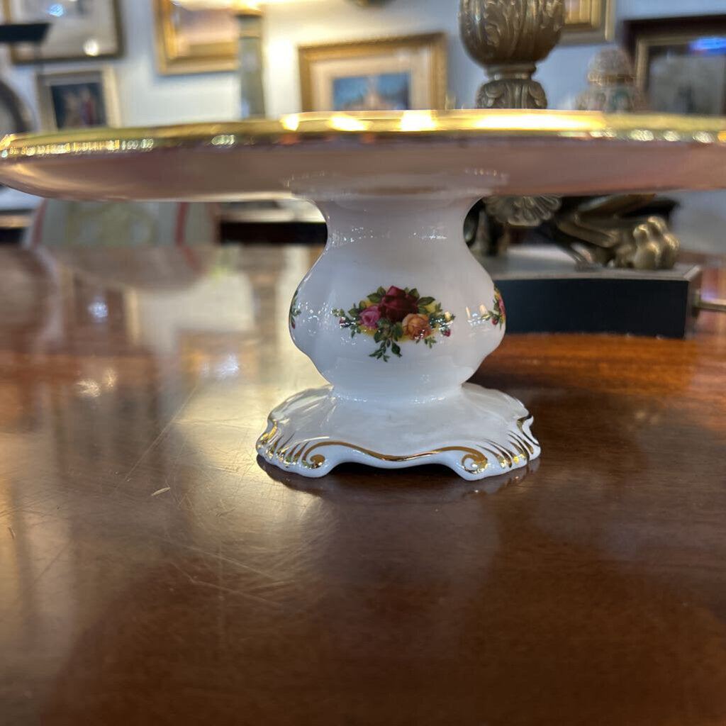 Royal Albert, Old Country Roses Pedestal Cake Stand, Bone China, England 1962-1974.