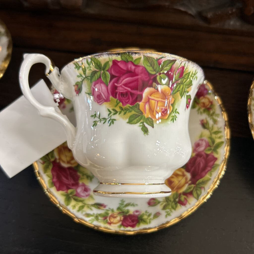 Royal Albert, Old Country Roses, Single Cup/Saucer .