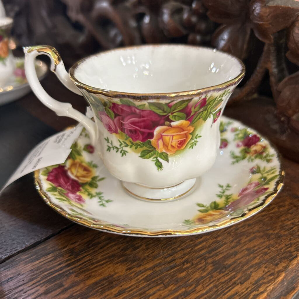 Royal Albert, Old Country Roses, Single Cup/Saucer .