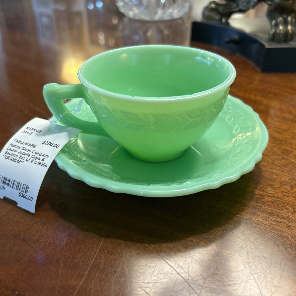 McKee Glass Company Laurel Jadeite Cups & Saucers Set of 6 c.1930s **URANIUM**