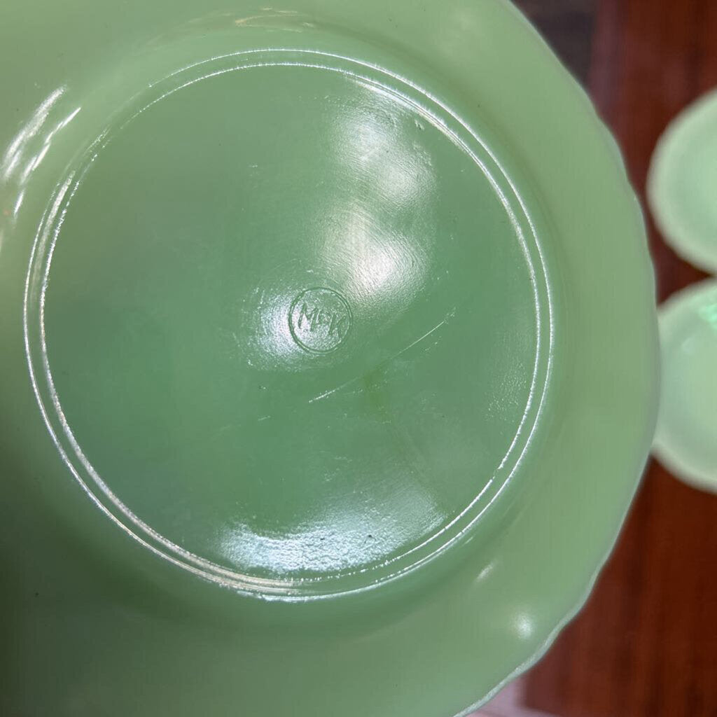 McKee Glass Company Laurel Jadeite Scalloped 6" Bread & Butter Plate Set of 6 c.1930s **URANIUM**