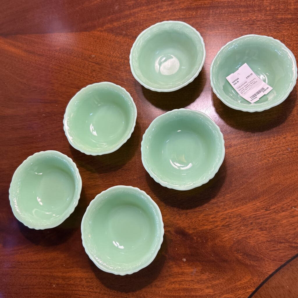 McKee Glass Company Laurel Jadeite Berry Bowl Set of 6 c.1930s **URANIUM**
