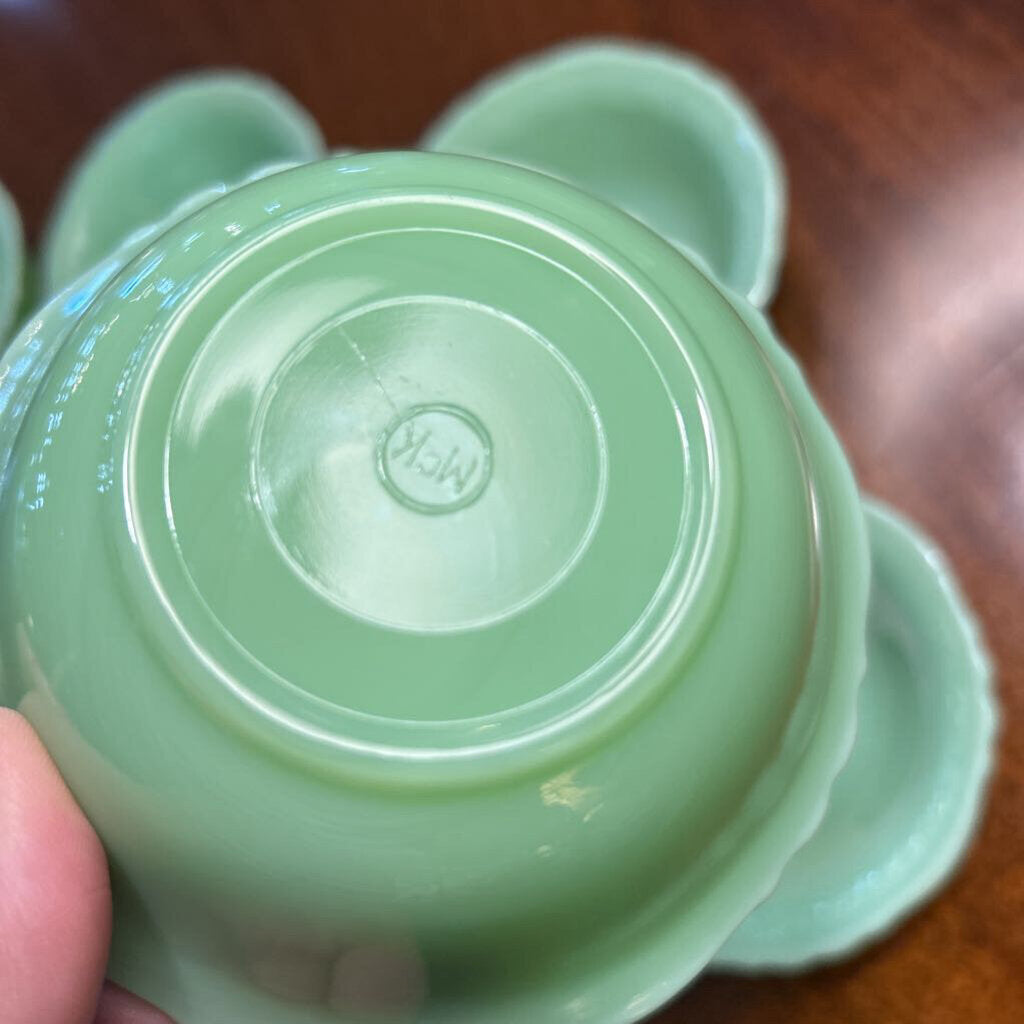 McKee Glass Company Laurel Jadeite Berry Bowl Set of 6 c.1930s **URANIUM**
