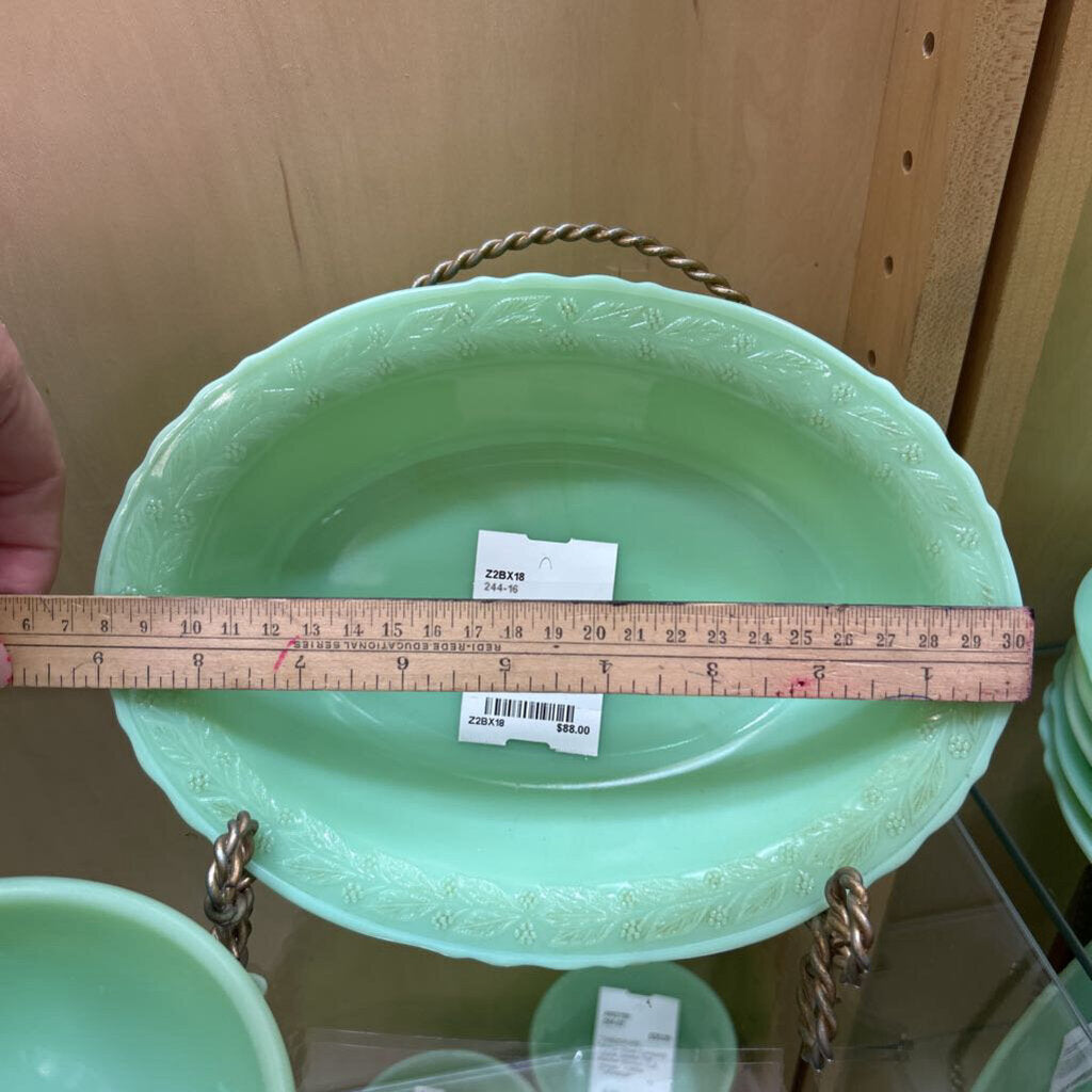 McKee Glass Company Laurel Jadeite 9" Oval Vegetable Bowl c.1930s **URANIUM**