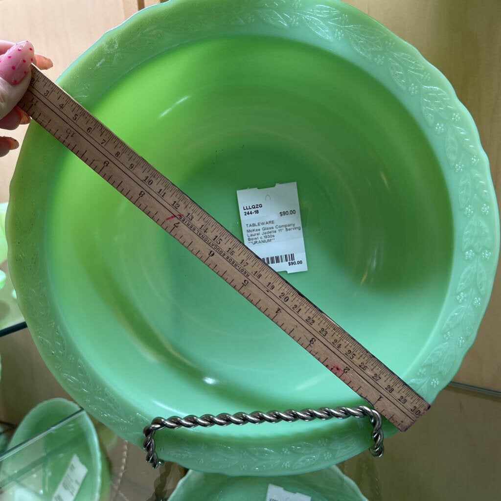McKee Glass Company Laurel Jadeite 11" Serving Bowl c.1930s **URANIUM**
