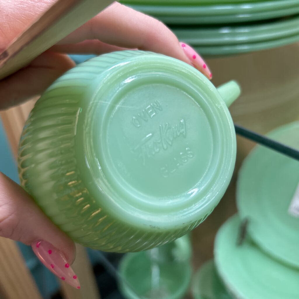 Jadeite "Jane Ray" sugar bowl no cover & Creamer
