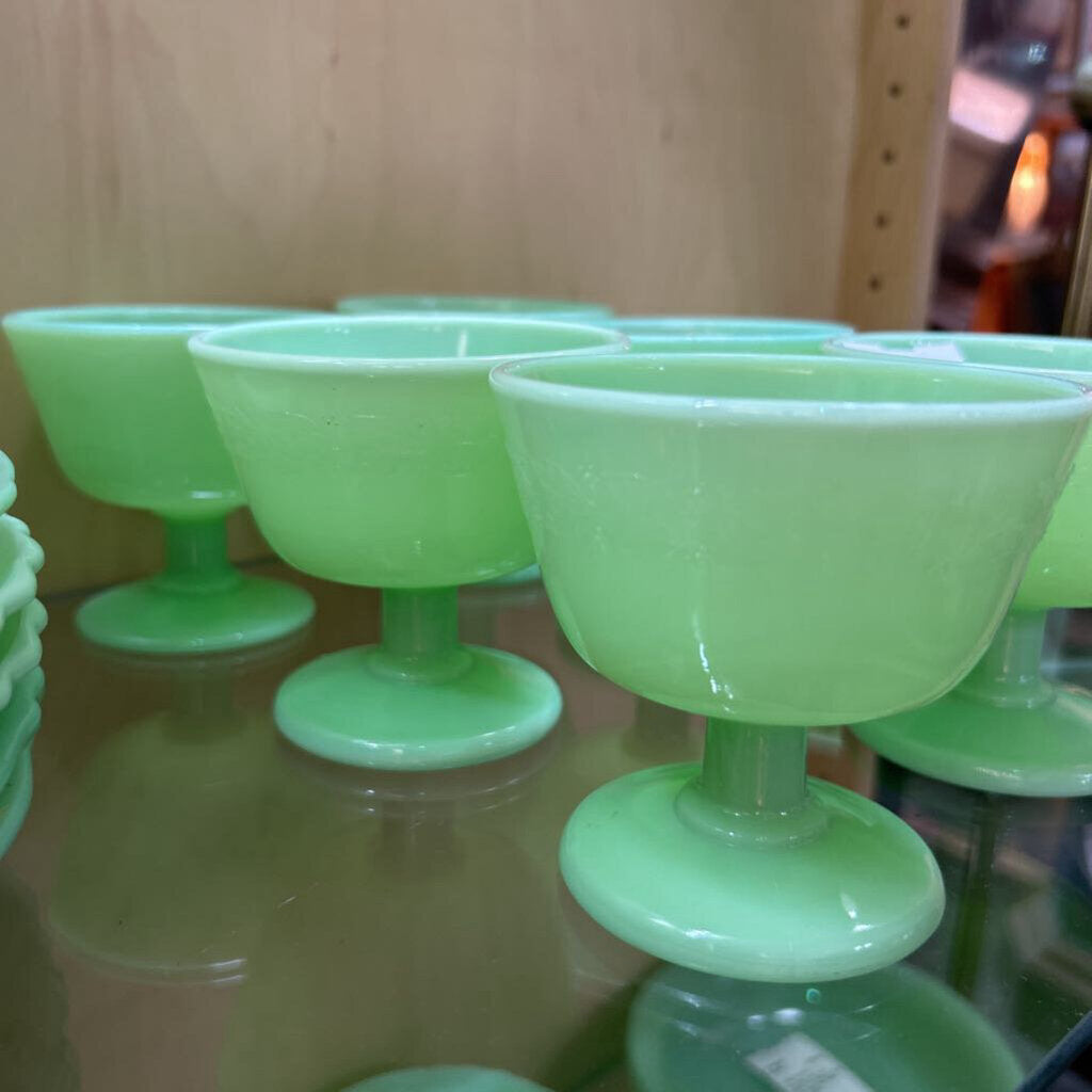 McKee Glass Company Laurel Jadeite Tall Footed Sherbet Cups Set of 6 c.1930s **URANIUM**