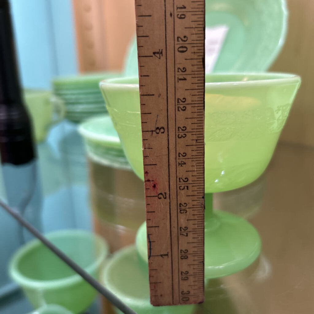 McKee Glass Company Laurel Jadeite Tall Footed Sherbet Cup (Single) c.1930s **URANIUM**