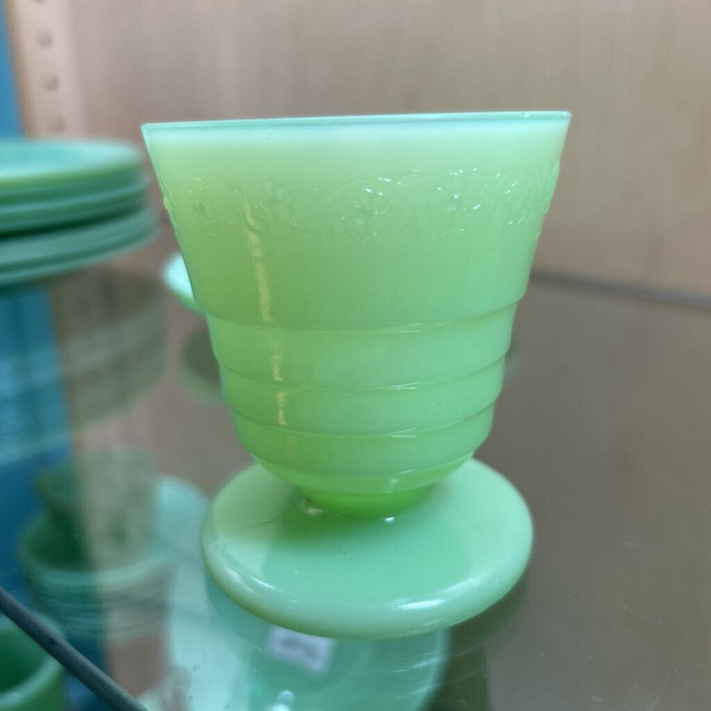 McKee Glass Company Flower Band Jade Green Footed Tumbler 3.5" Tallc.1930s **URANIUM**