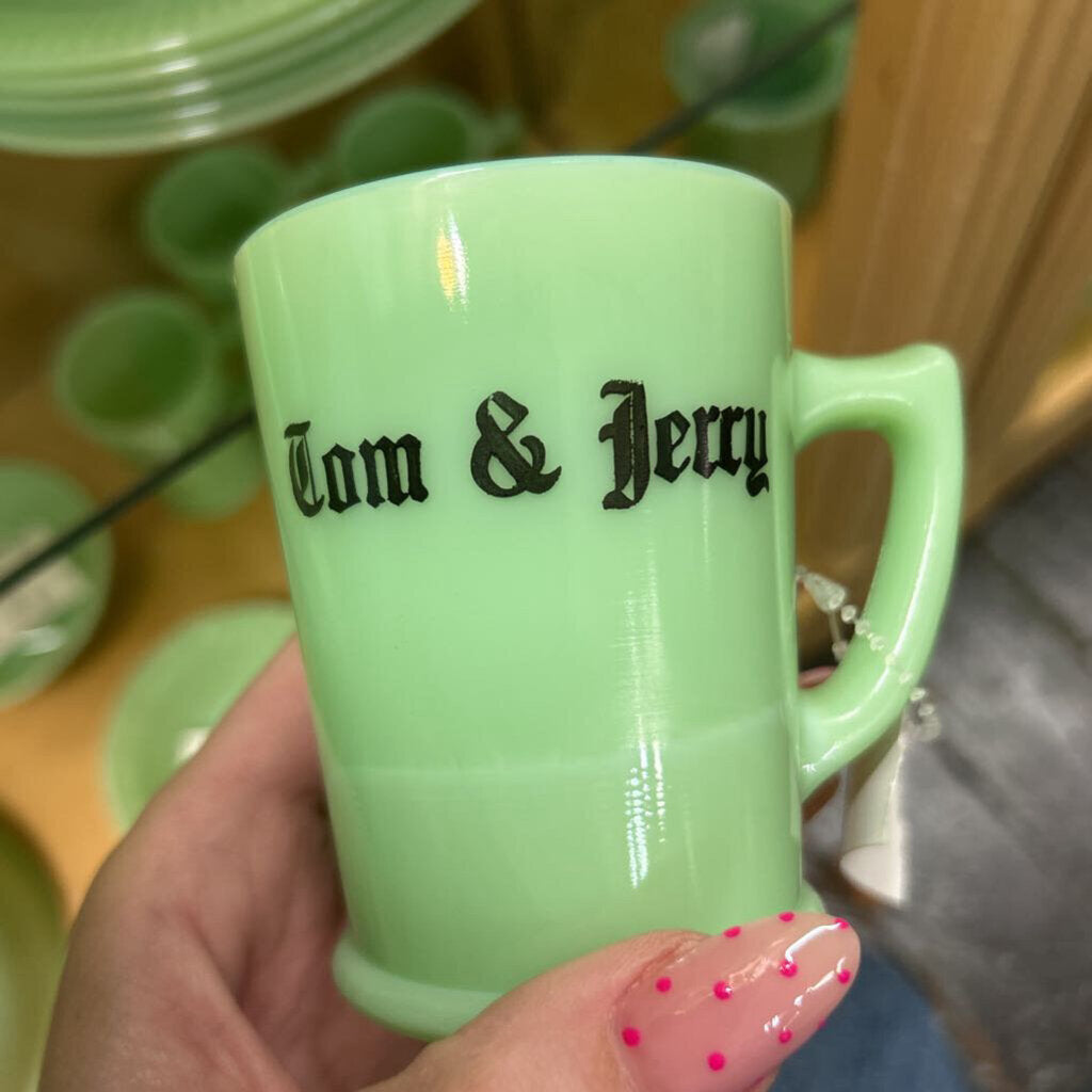 McKee Jadeite *URANIUM* x7 'Tom & Jerry' Cups/Mugs. (as is) c.1930s.