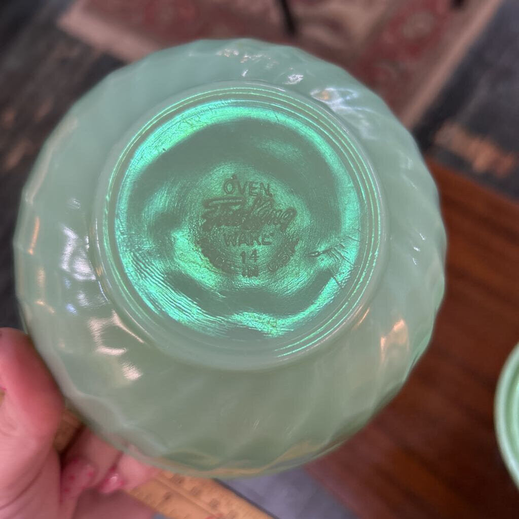 Fire-king Jadeite Swirl 4 PC Nesting/Mixing Bowls 6/7/8/9 Inches, 1951-60.