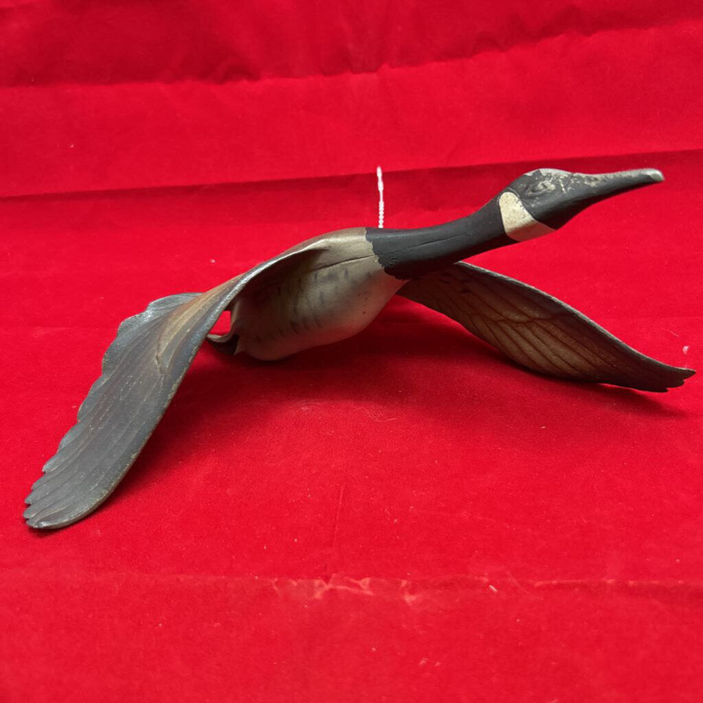 Canada Goose Flying Ceramic Decoy/home decor (as is)