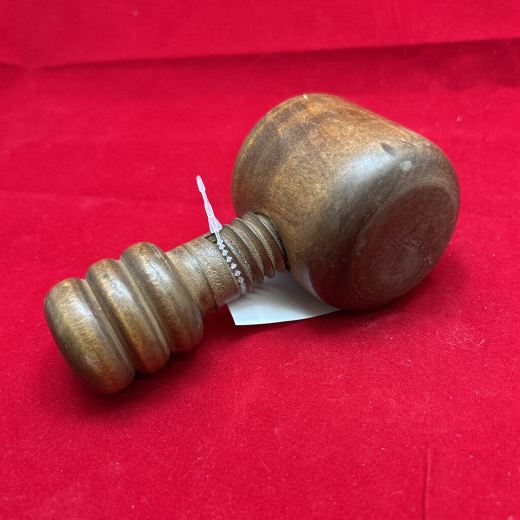 Vintage Wooden Nutcracker Round Bowl w/screw Thread Handle.