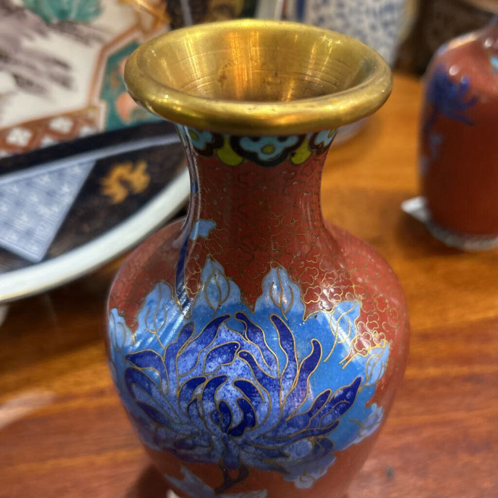 Chinese Cliosonne Enamel Vase 1920s-40s, Red Rust Background, Blue Peony.