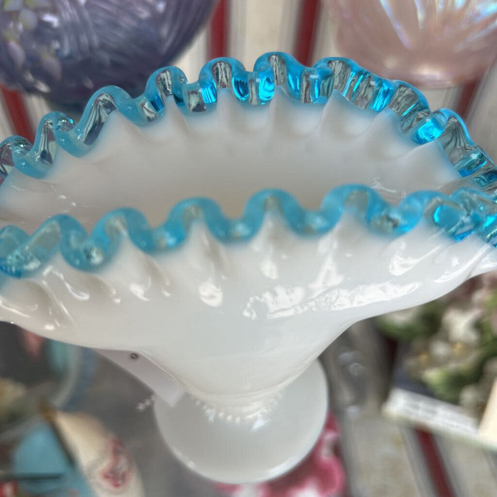 Fenton Small Fan Vase, White Milk Glass "blue ruffle edge".