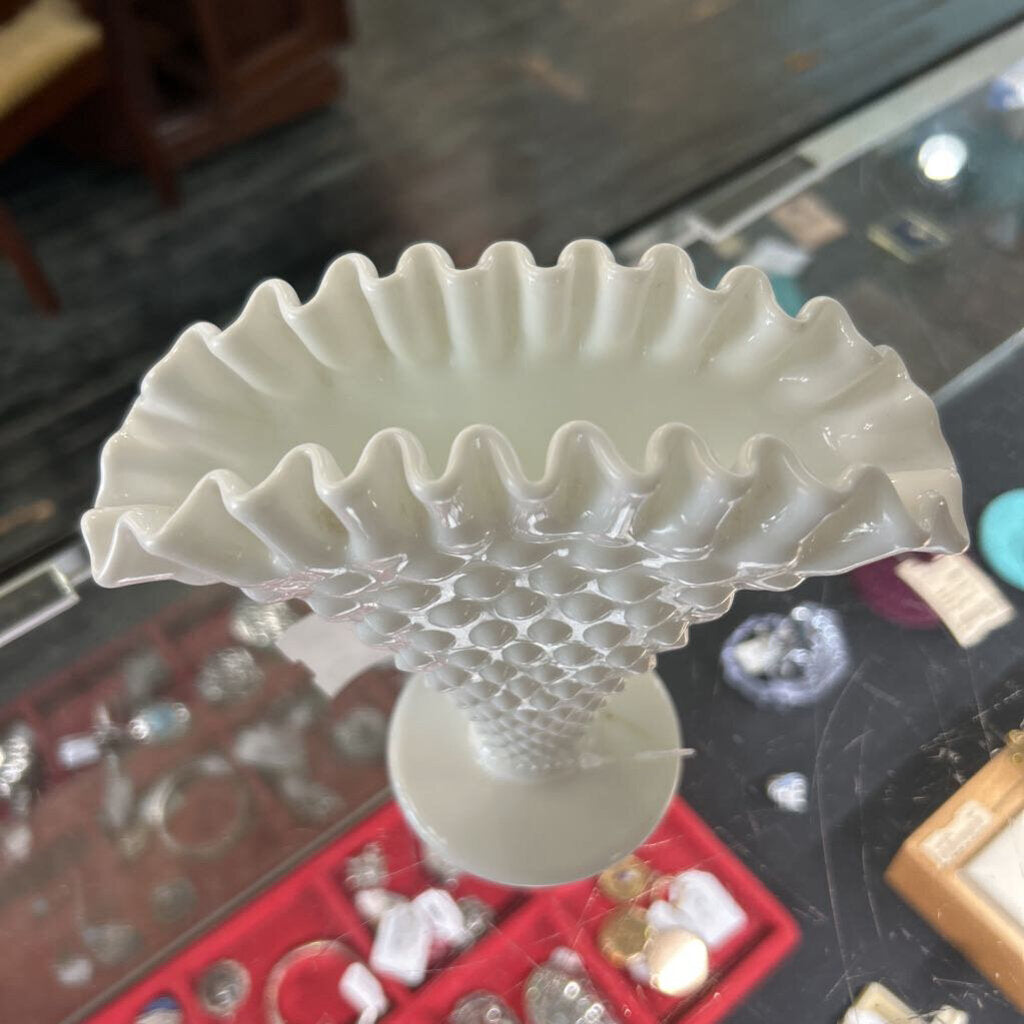 Fenton White Milk Glass Hobnail Fan *AS IS*