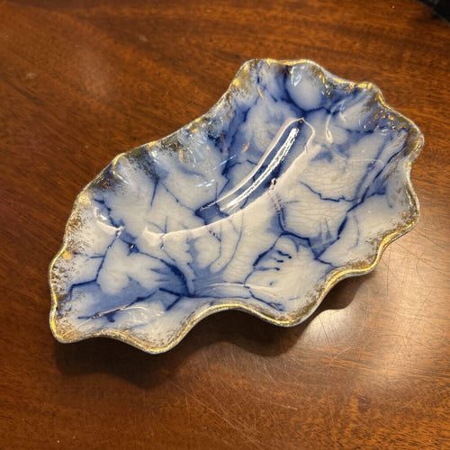 Antique Warwick China Co, "Cracked Ice" Patten Porcelain, Scallop Edge with Gilded Gold rim (1893-1898)