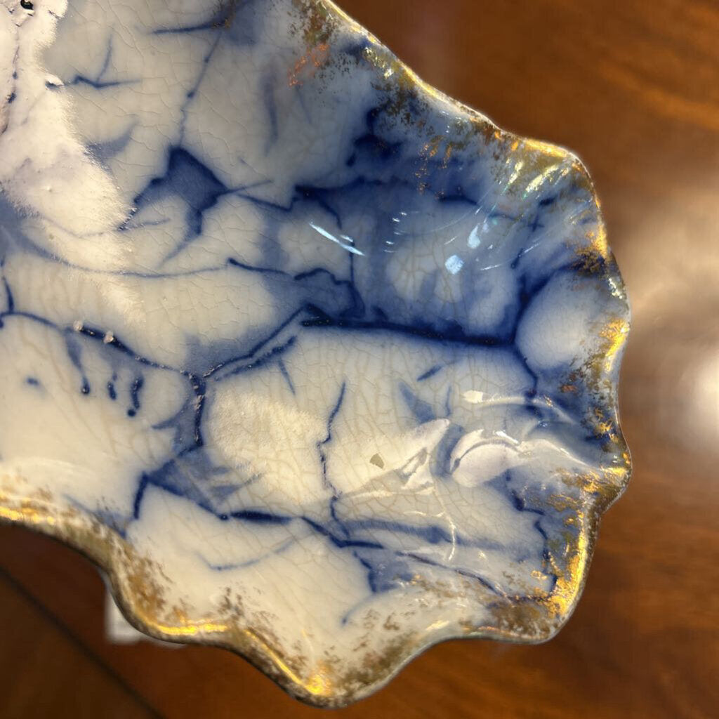 Antique Warwick China Co, "Cracked Ice" Patten Porcelain, Scallop Edge with Gilded Gold rim (1893-1898)