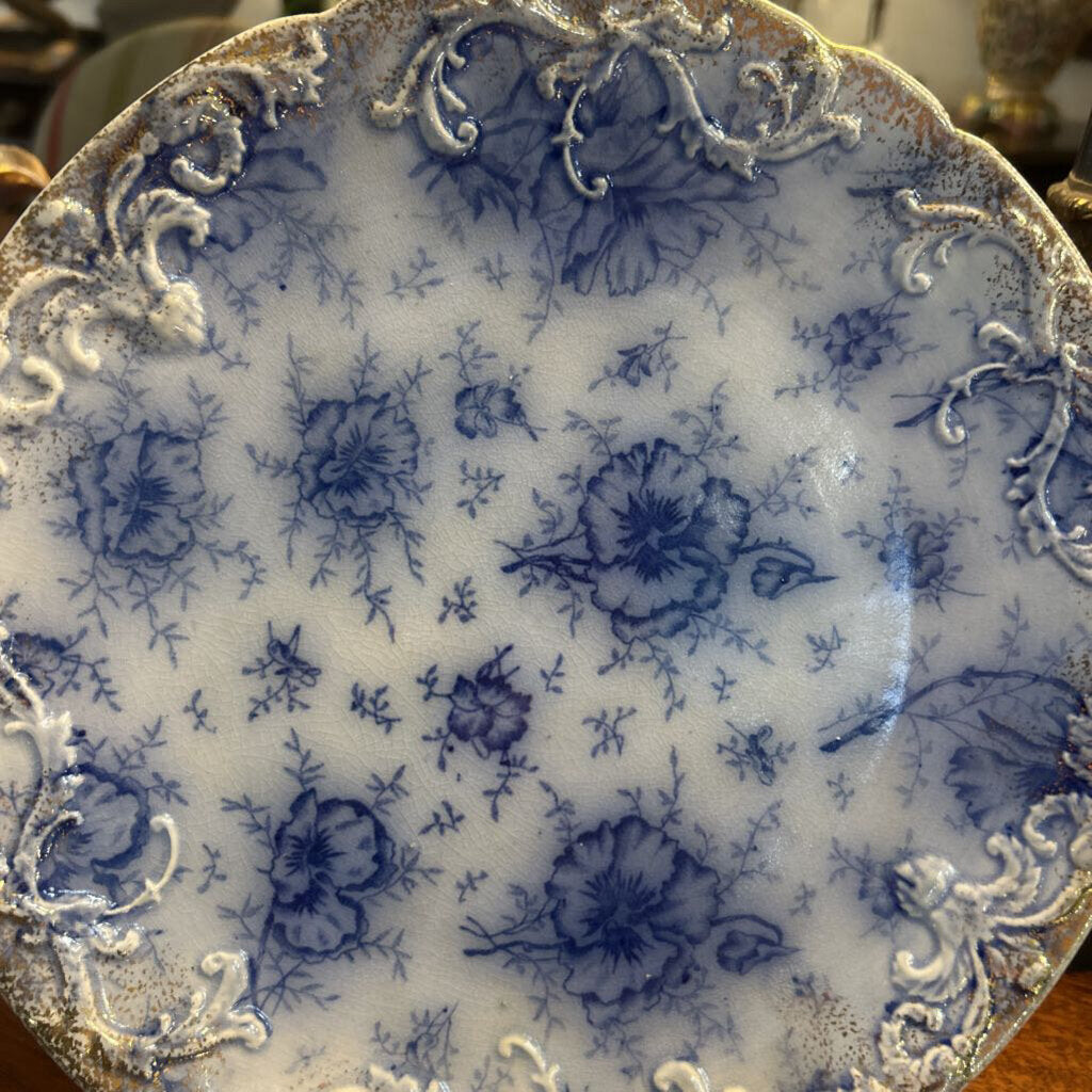 Antique Warwick China Co, Porcelain "Pansy' C.1880s 10.5'' Dinner Plate, Gold Rim *as is*