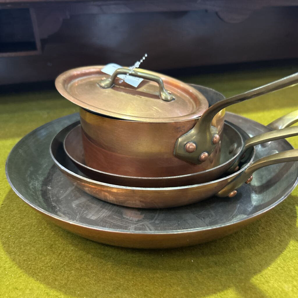 Mauviel "Made in France" 1960s, French Copper Pan set, 4pc, Nested Skillets/Lidded Saucepan with lid.