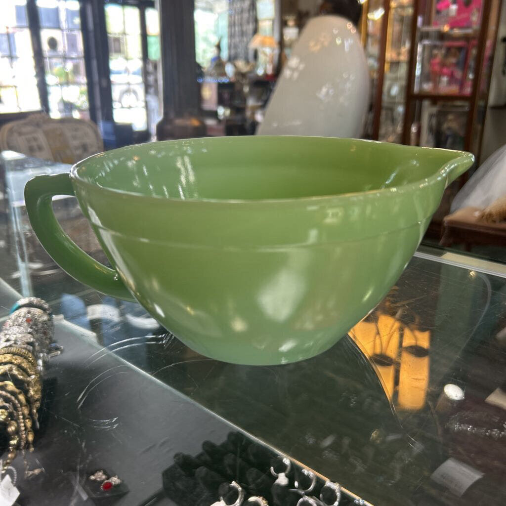 Vtg Fire King Jadeite Jadite Green Batter / Mixing Bowl with Spout & Handle