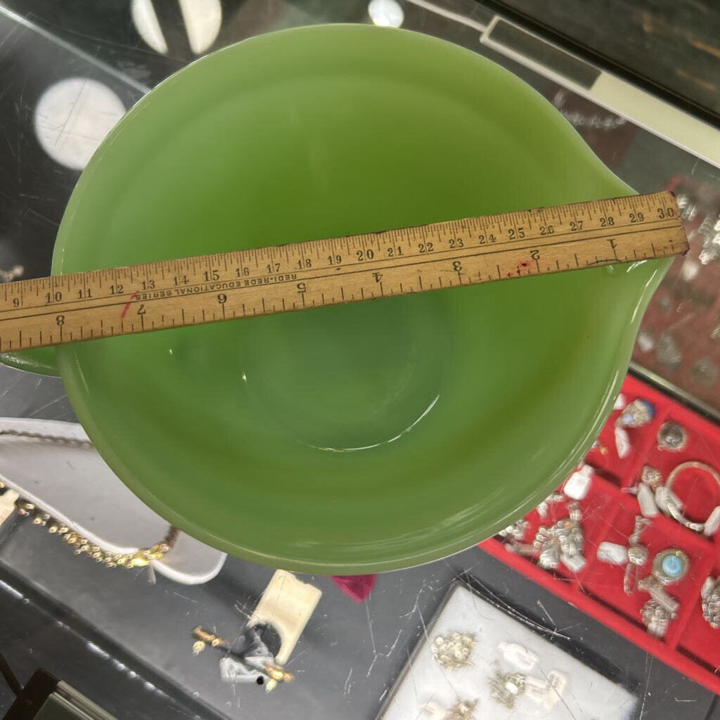 Vtg Fire King Jadeite Jadite Green Batter / Mixing Bowl with Spout & Handle
