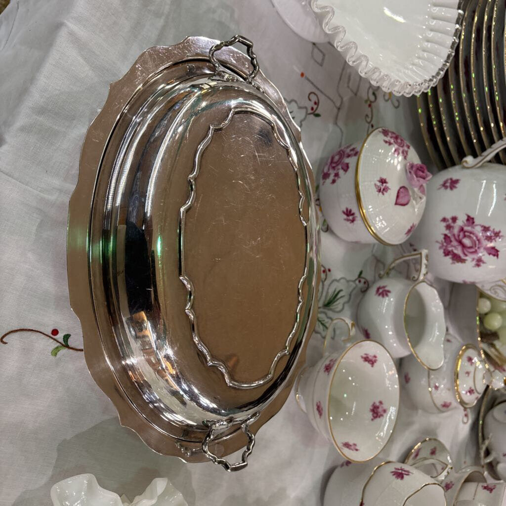 James Dixon & Sons, Sheffield, England silver plate meat server w/ cover