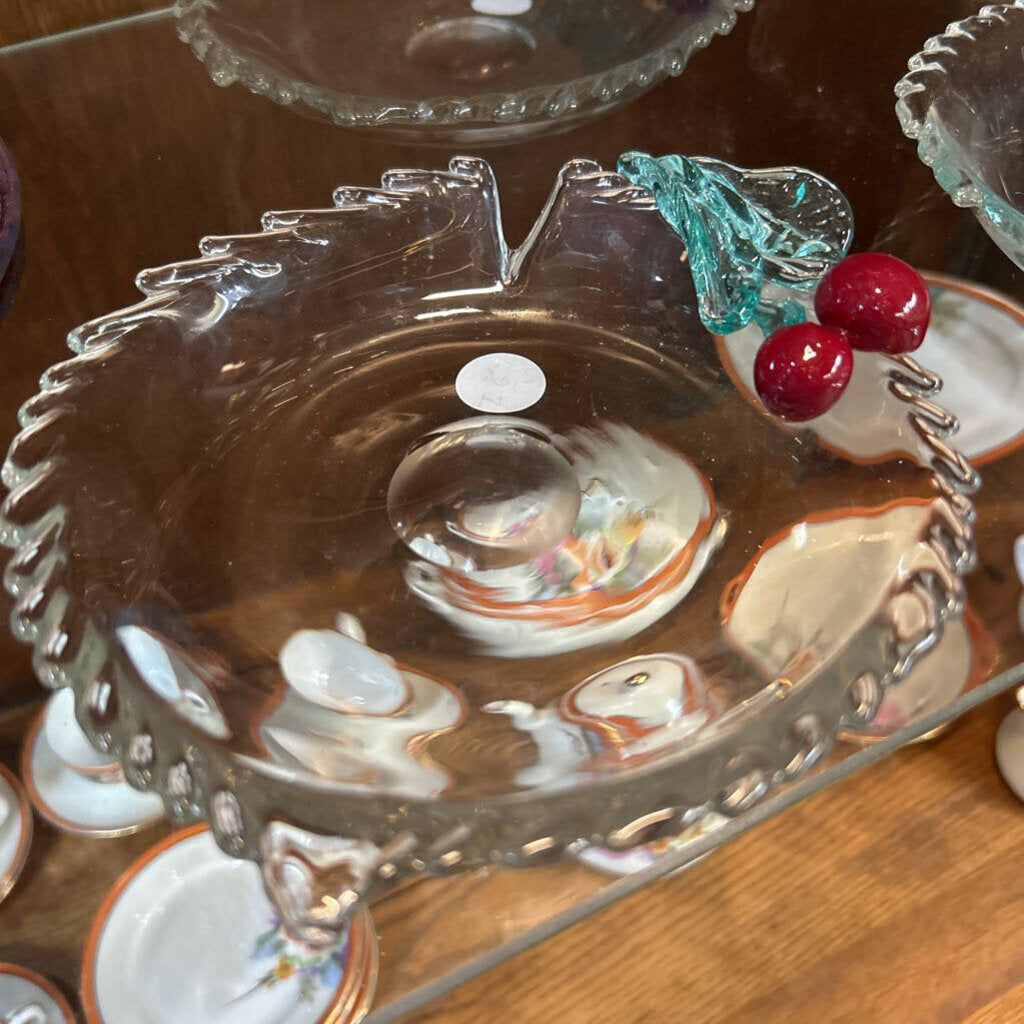 Murano glass berry dishes, set of 4; circa 1950-60