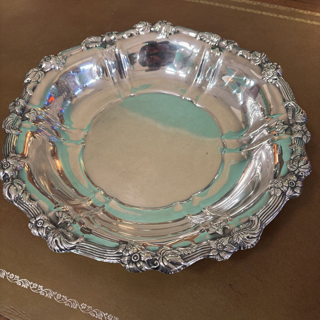 Towle "Old Master" silverplate 12" centerpiece bowl